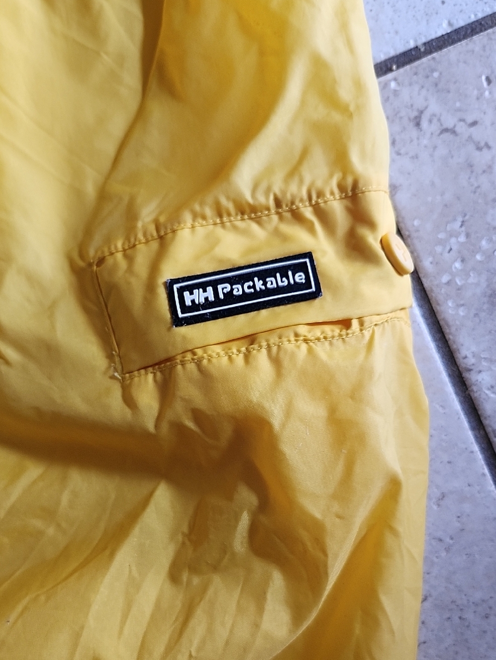 Vtg Helly Hanson Yellow Hooded Packable Windbreaker Jacket Mens Large - Picture 8 of 16